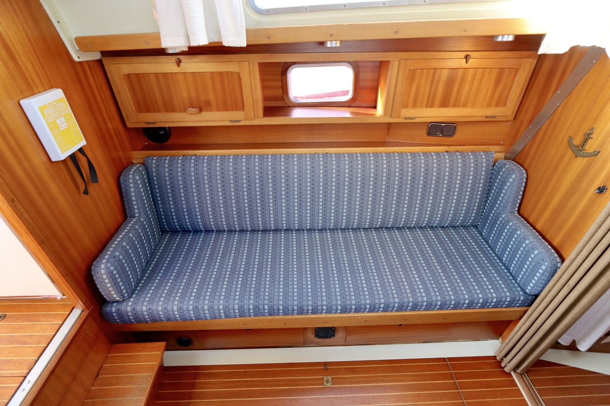 foto: 11 LM 32 Motorsailor