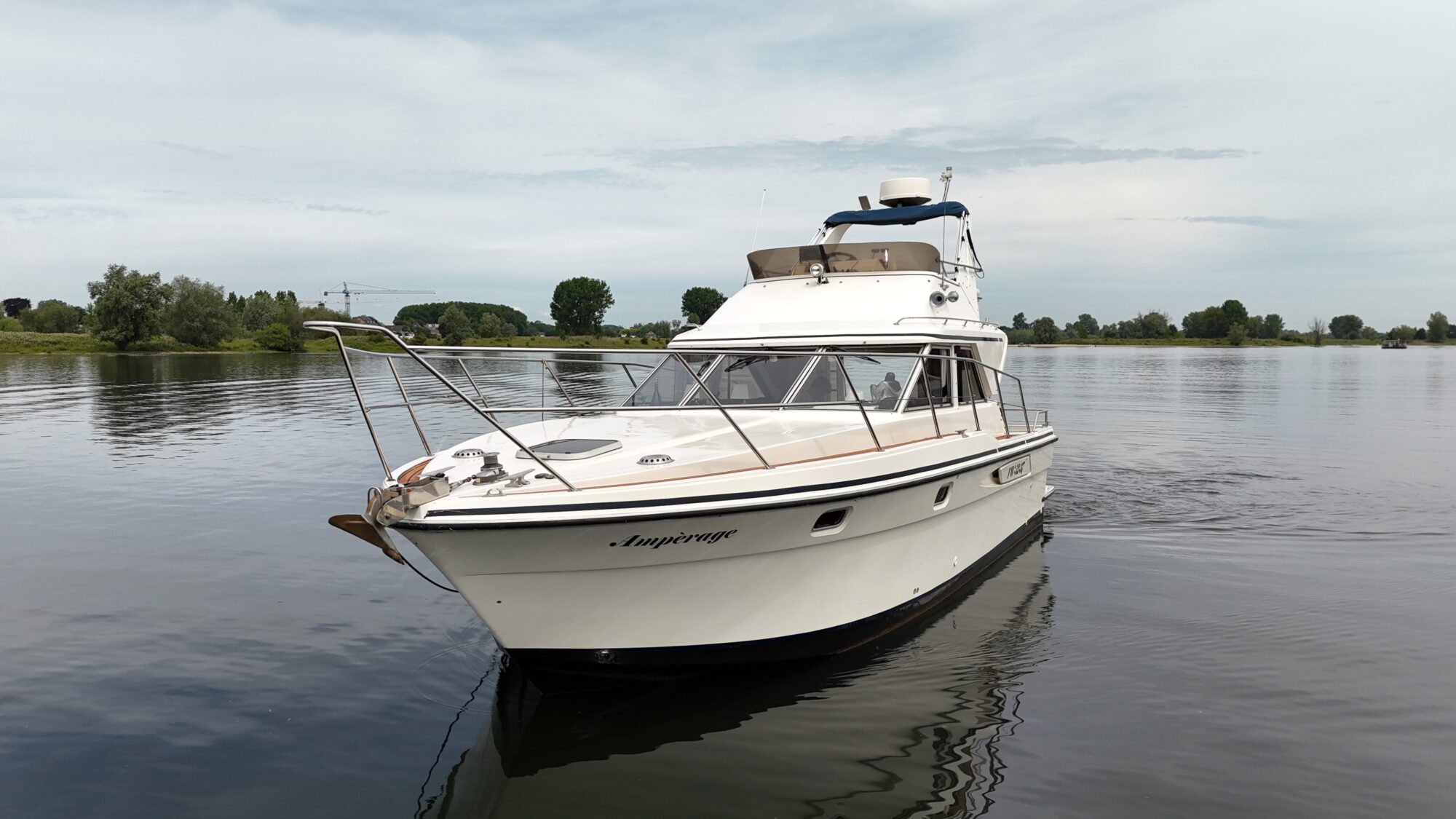 foto: 10 Fairline Fairline Corniche 31 Flybridge
