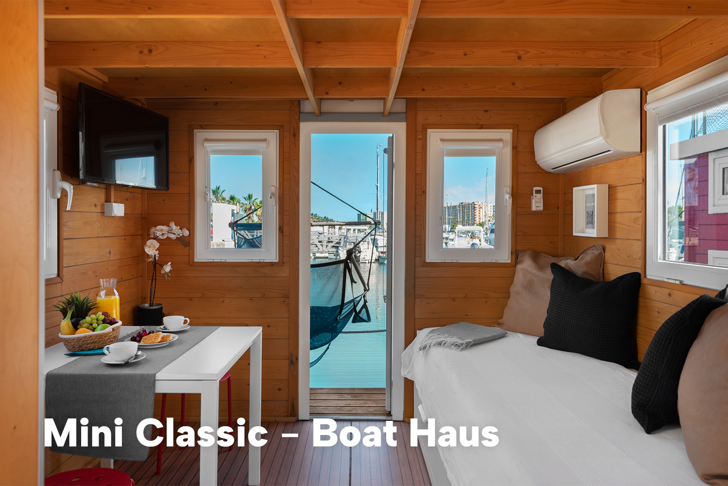 foto: 4 Boat Haus Mediterranean 6x3 Classic Houseboat