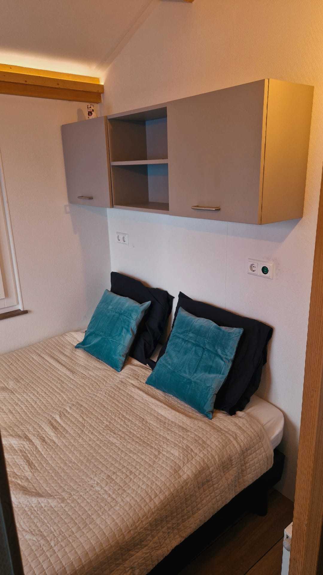 foto: 37 HOMESHIP VaarChalet In Amsterdam 1250D Luxe Houseboat