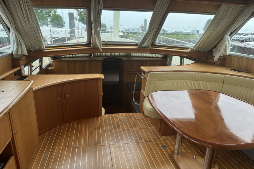 foto: 15 Linssen Grand Sturdy 470 AC MK II