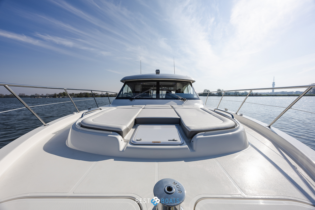 foto: 20 Riviera 4600 SPORT YACHT-PLATINUM EDITION