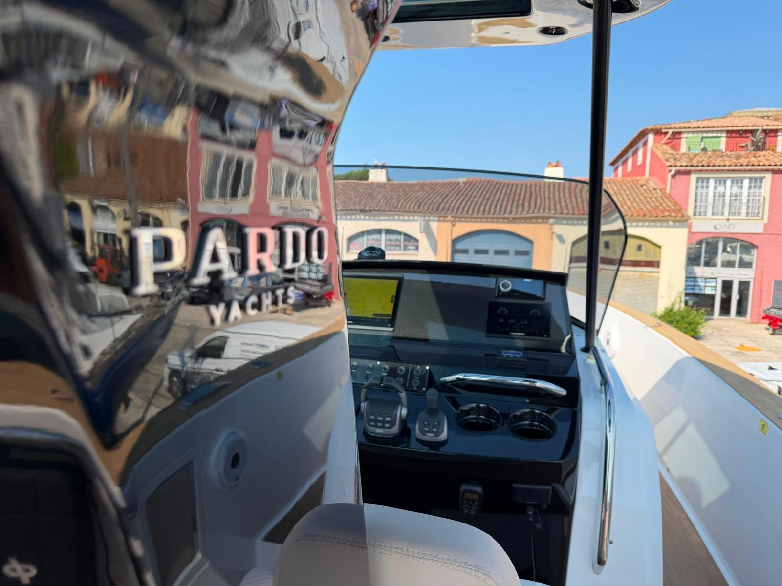 foto: 7 Pardo Yachts 38