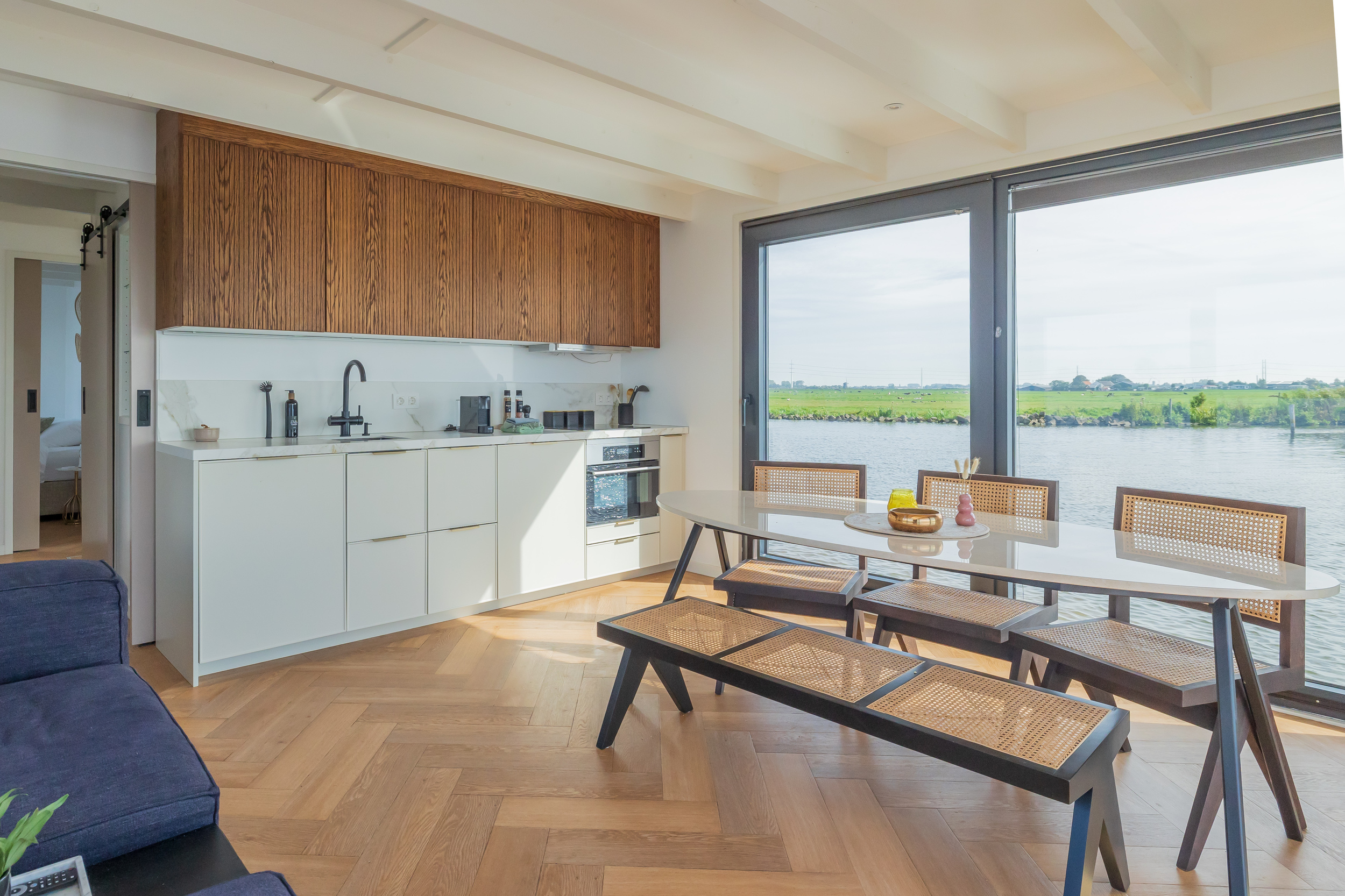 foto: 19 Surla (met Tender) Houseboat 15 Volledig Elektrisch With Charter