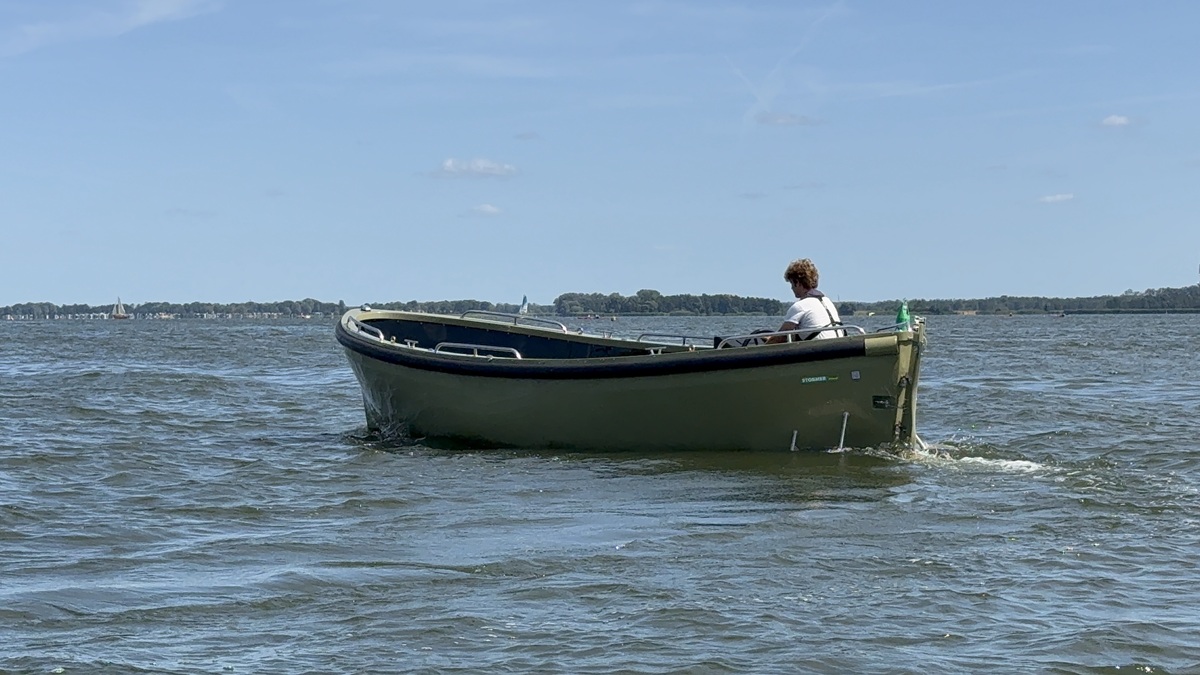 foto: 9 Stormer E-Lifeboat 75
