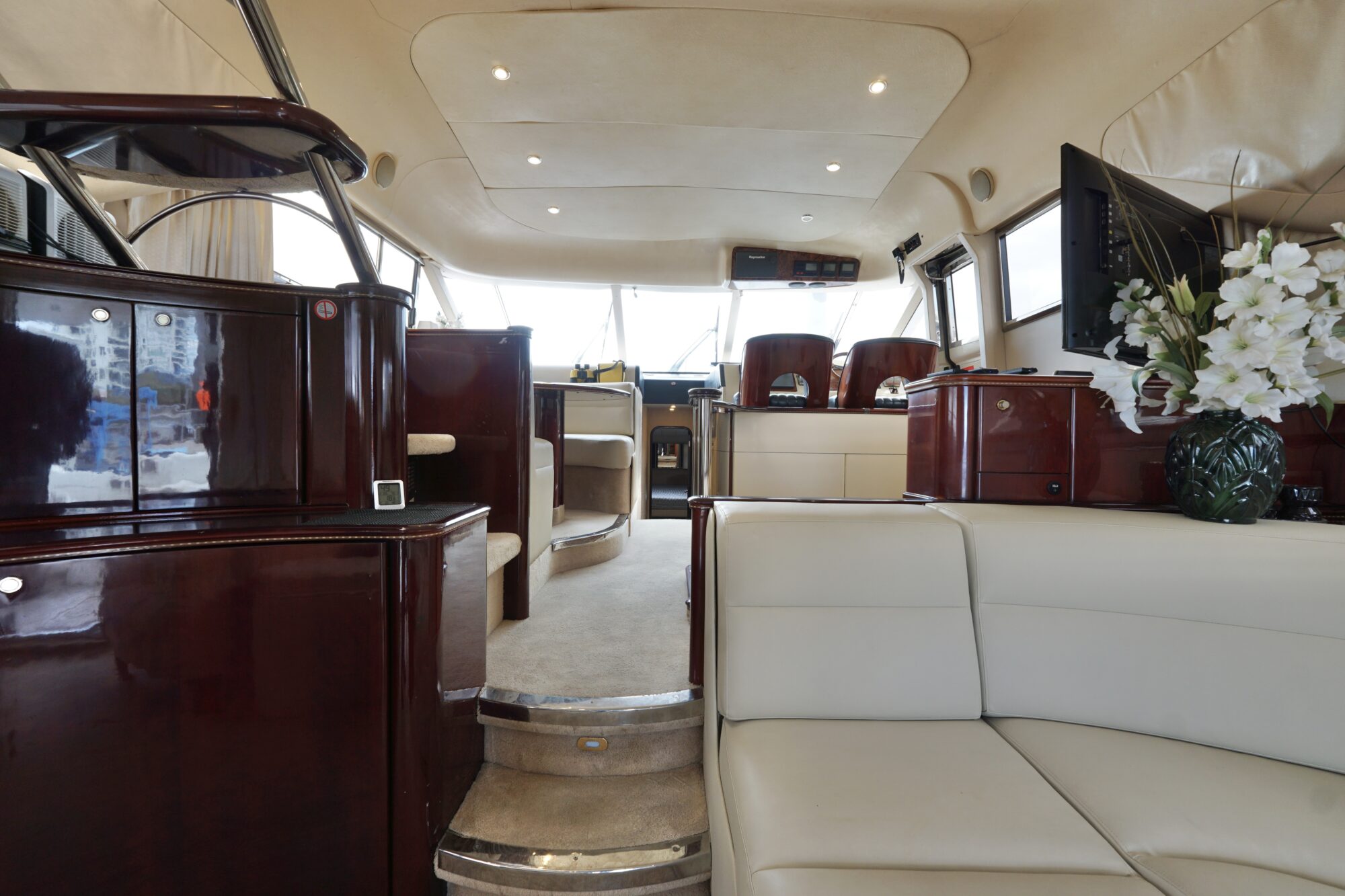 foto: 22 Princess Princess 60 Flybridge