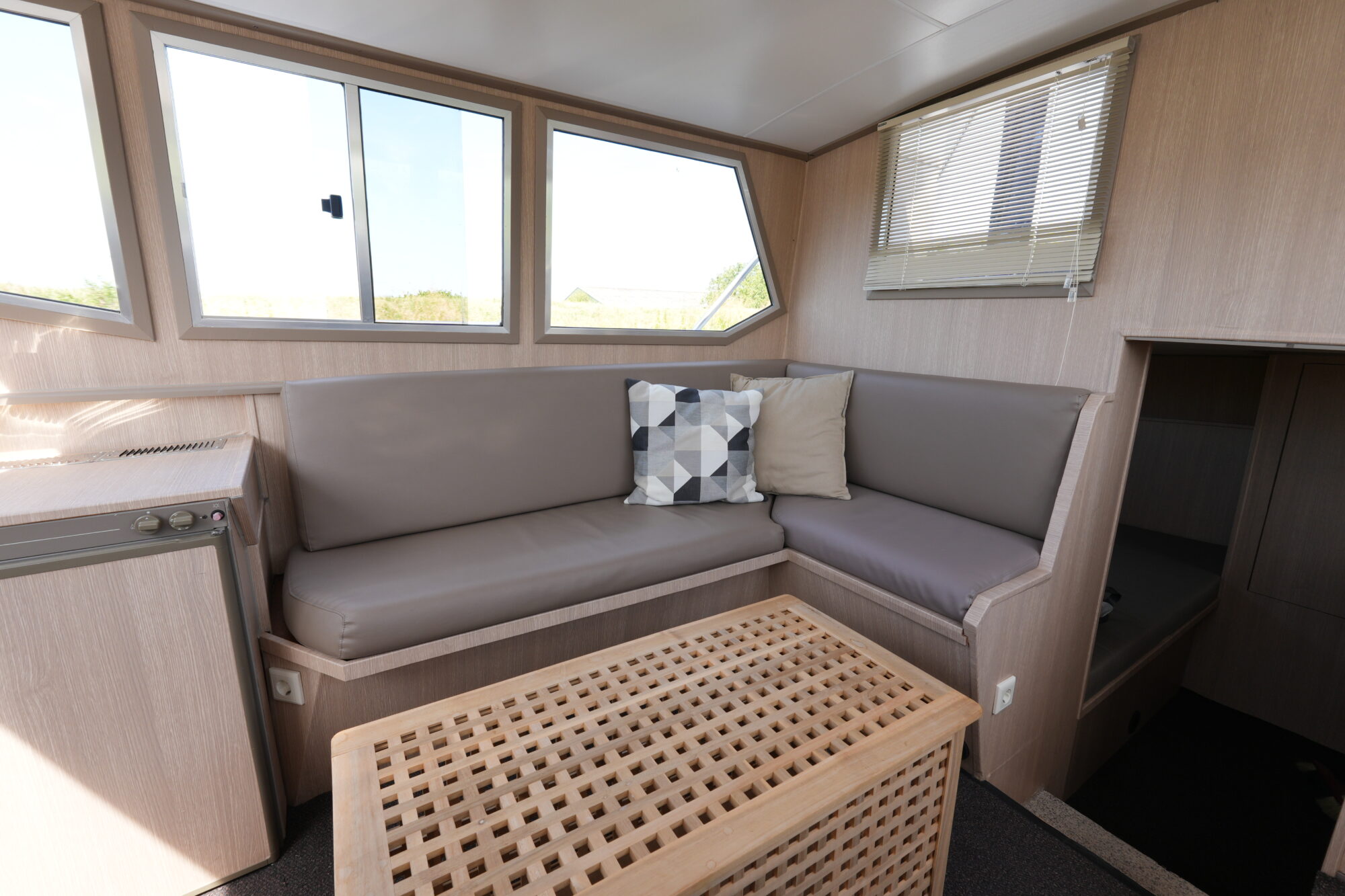 foto: 9 Vechtkruiser Vechtkruiser 10.50 AK Cabrio