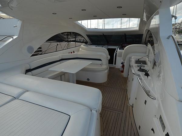 foto: 7 Sunseeker Camargue 50 HT