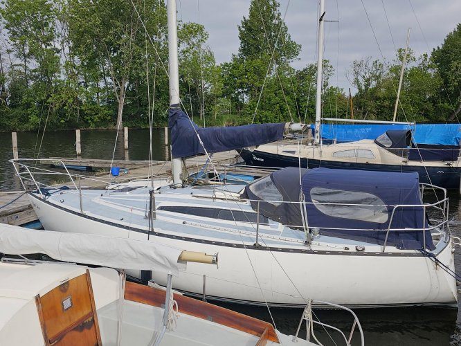 foto: 6 Sailboat trident 80