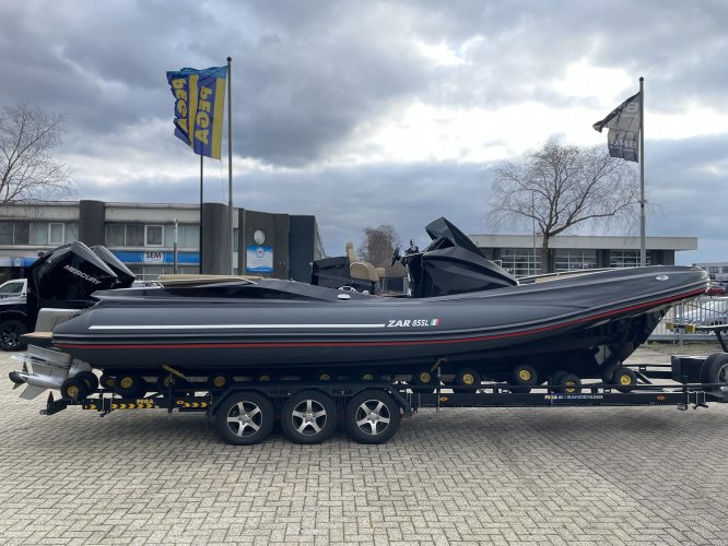 foto: 10 Zar 85 Sport Luxury