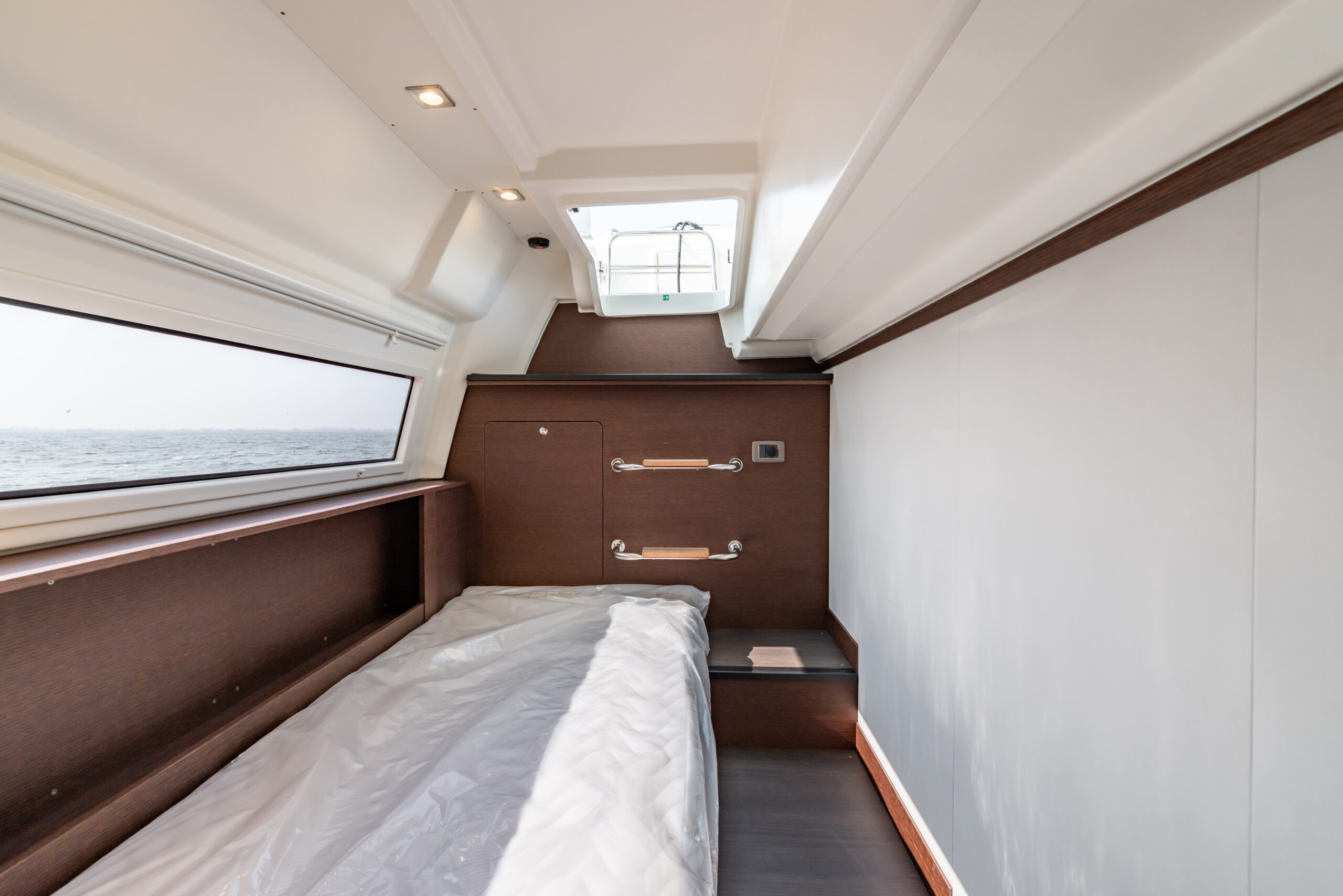 foto: 20 Prestige 590