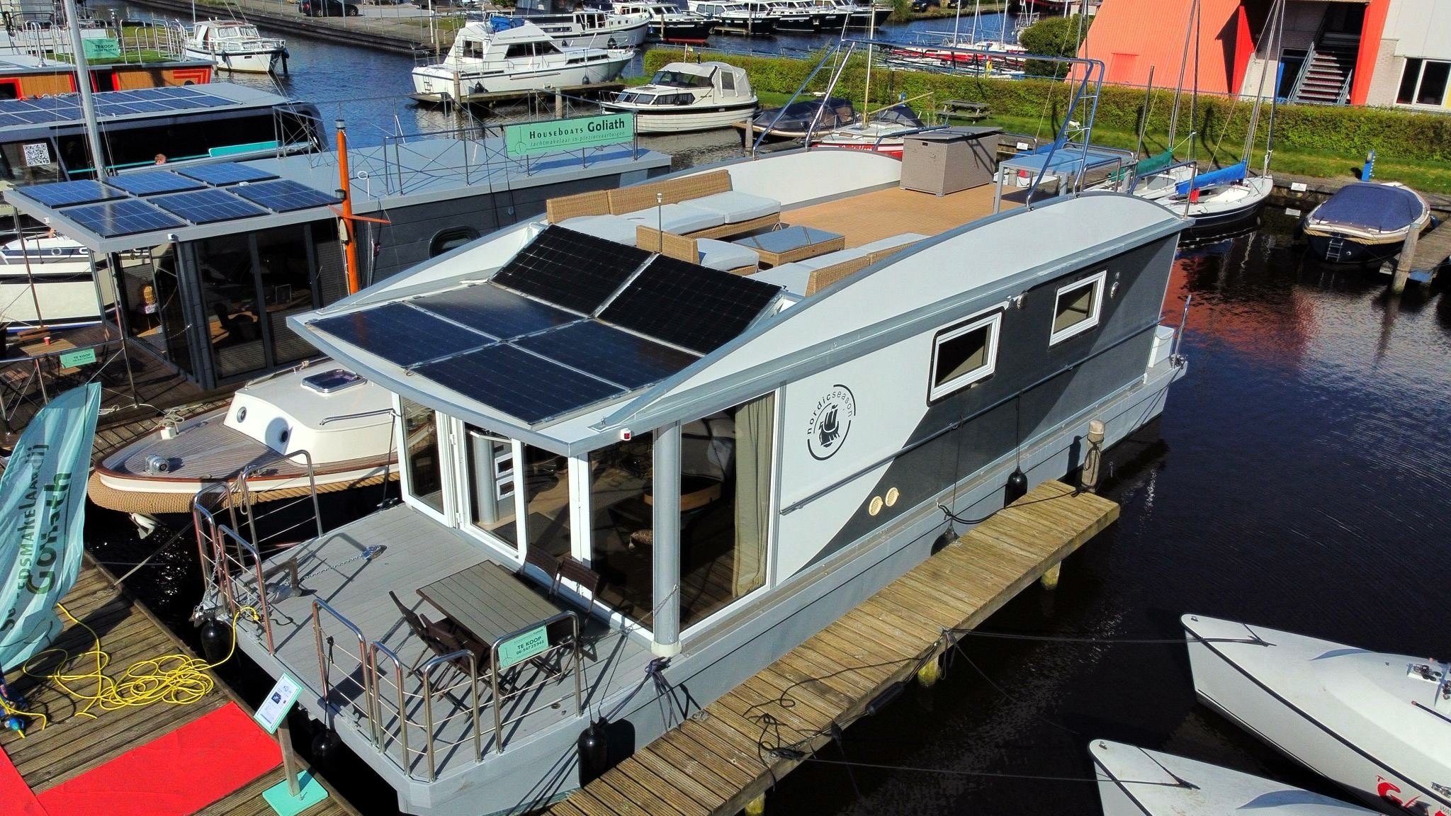 foto: 10 Nordic Season 47 Sea37 CE-C Houseboat