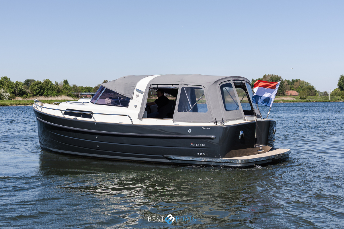 foto: 11 Antaris Seventy7 Cabin