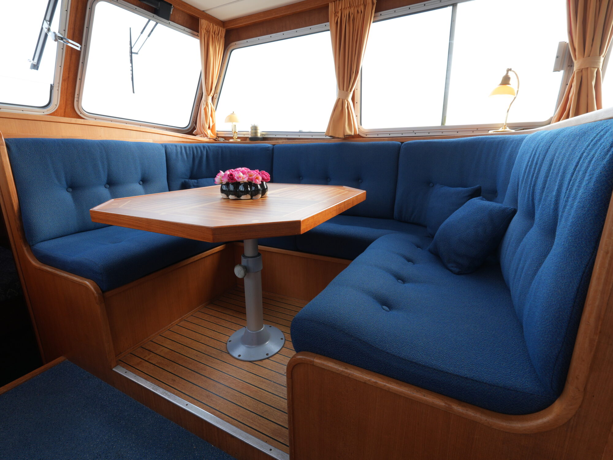 foto: 18 Barkas Barkas 12.00 OK