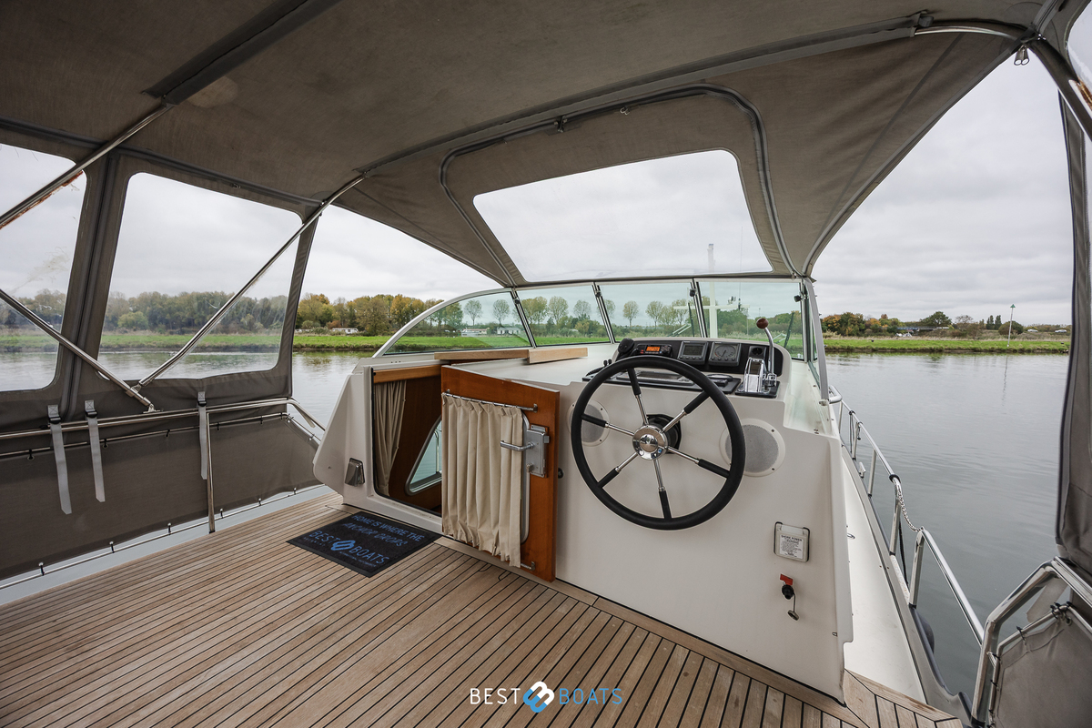 foto: 11 Linssen Grand Sturdy 34.9 AC