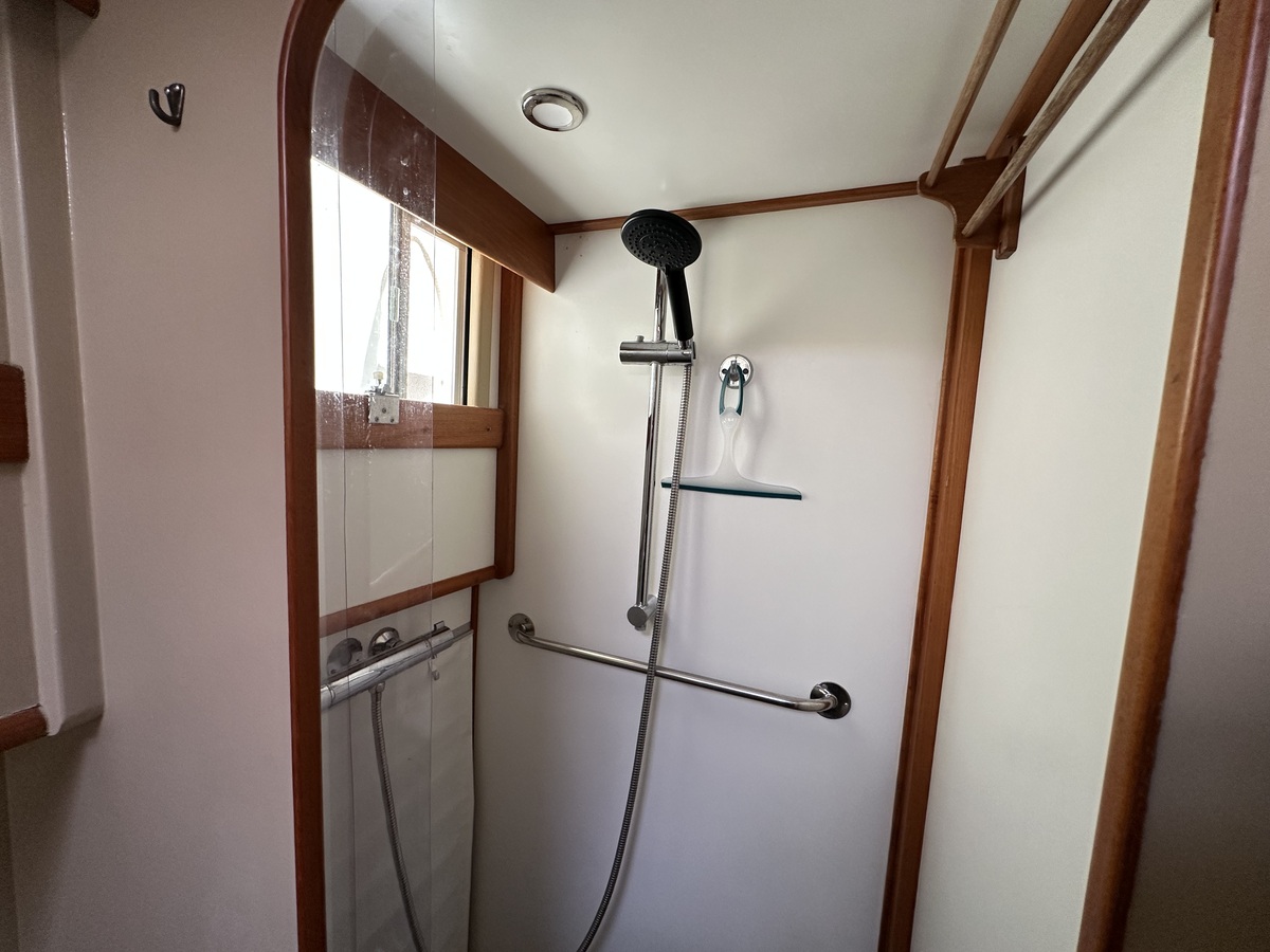 foto: 13 Grand Banks 42 europa