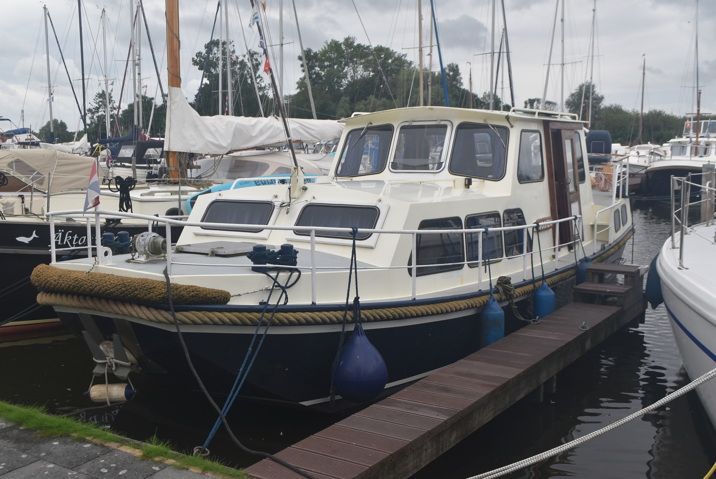 hoofdfoto: 1 Doerak GSAK 950 Cabin Cruiser 350 GSK