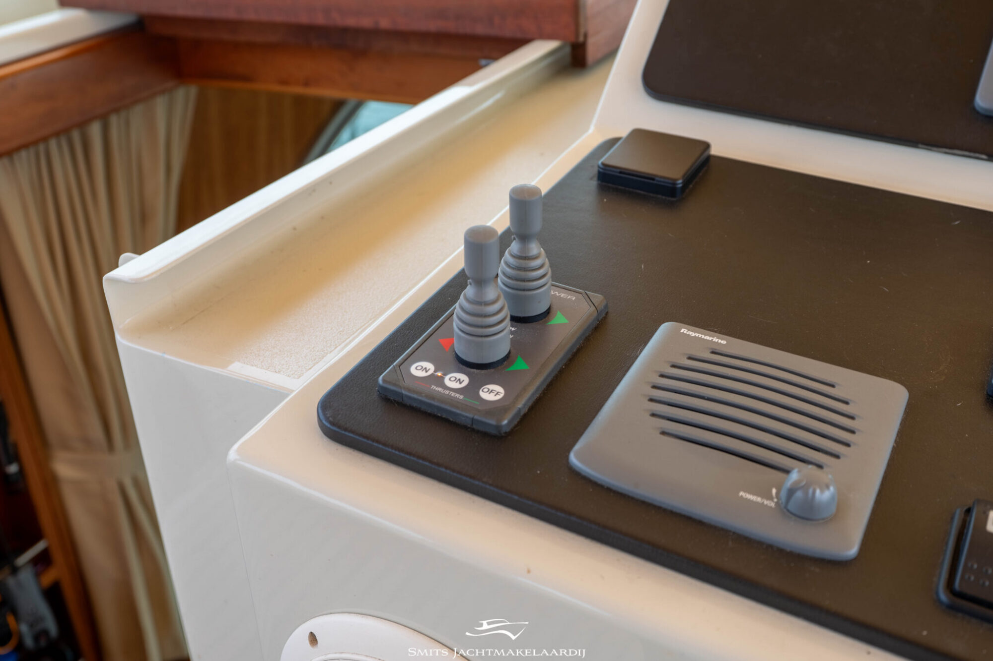 foto: 30 Linssen Linssen Grand Sturdy 43.9 AC