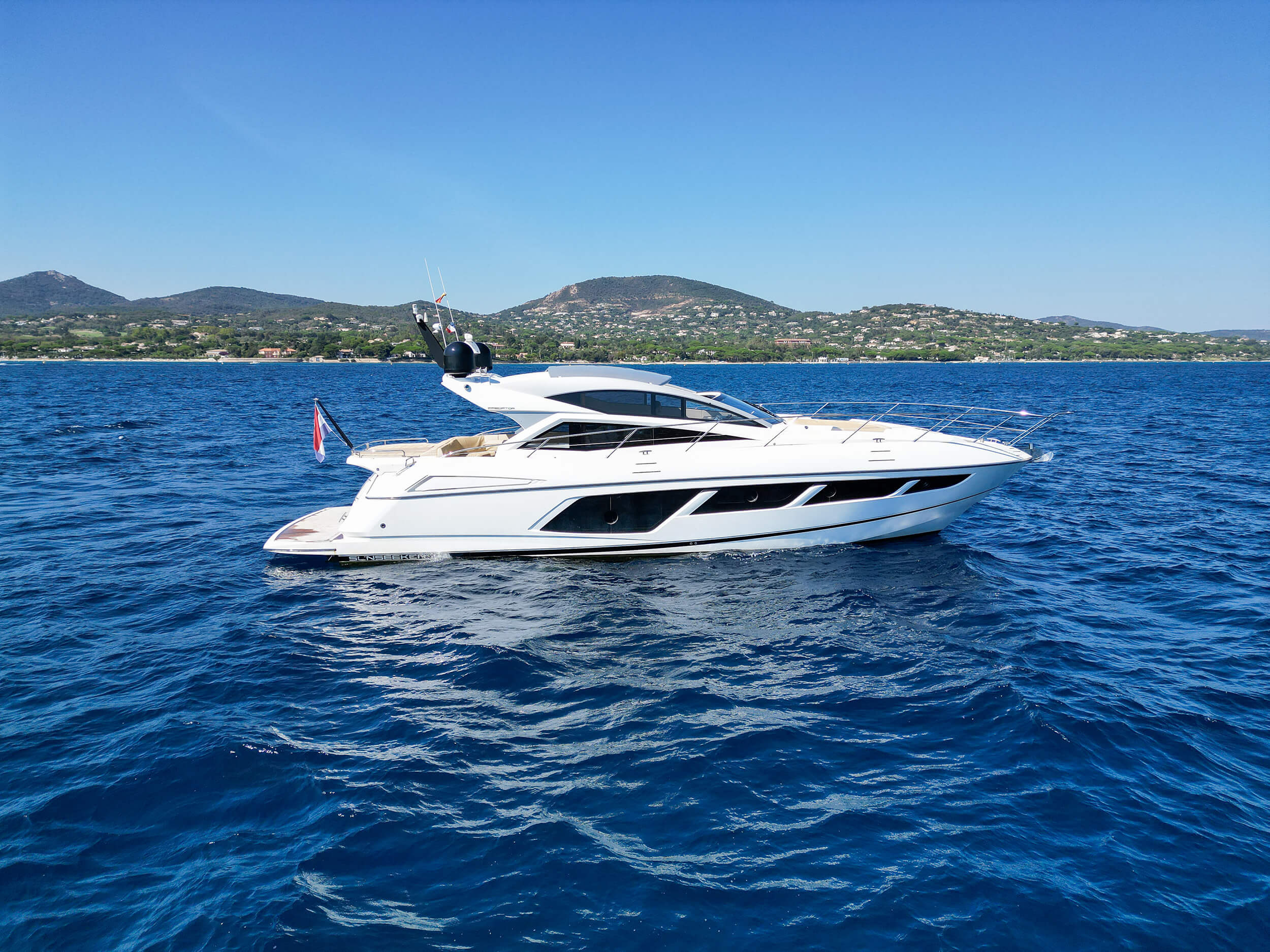 Sunseeker Predator 57