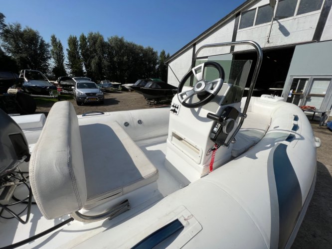 foto: 4 Tiger Marine 440 Sportline