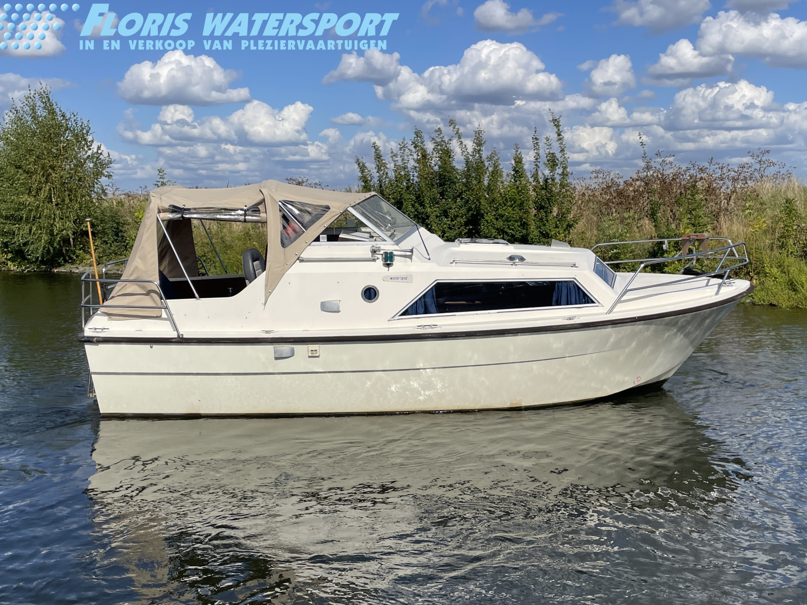 foto: 15 Waterland 750