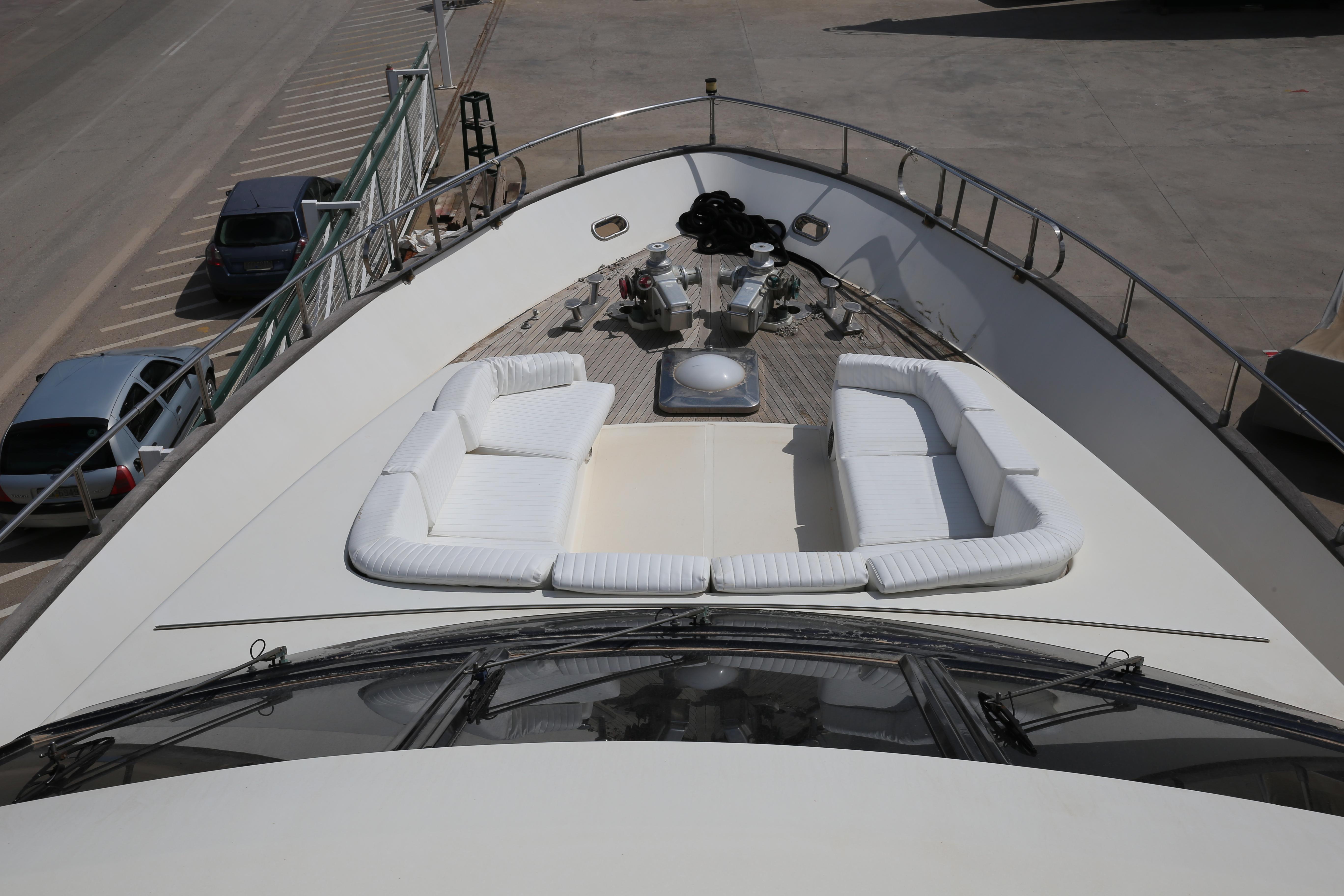 foto: 9 Sanlorenzo 80