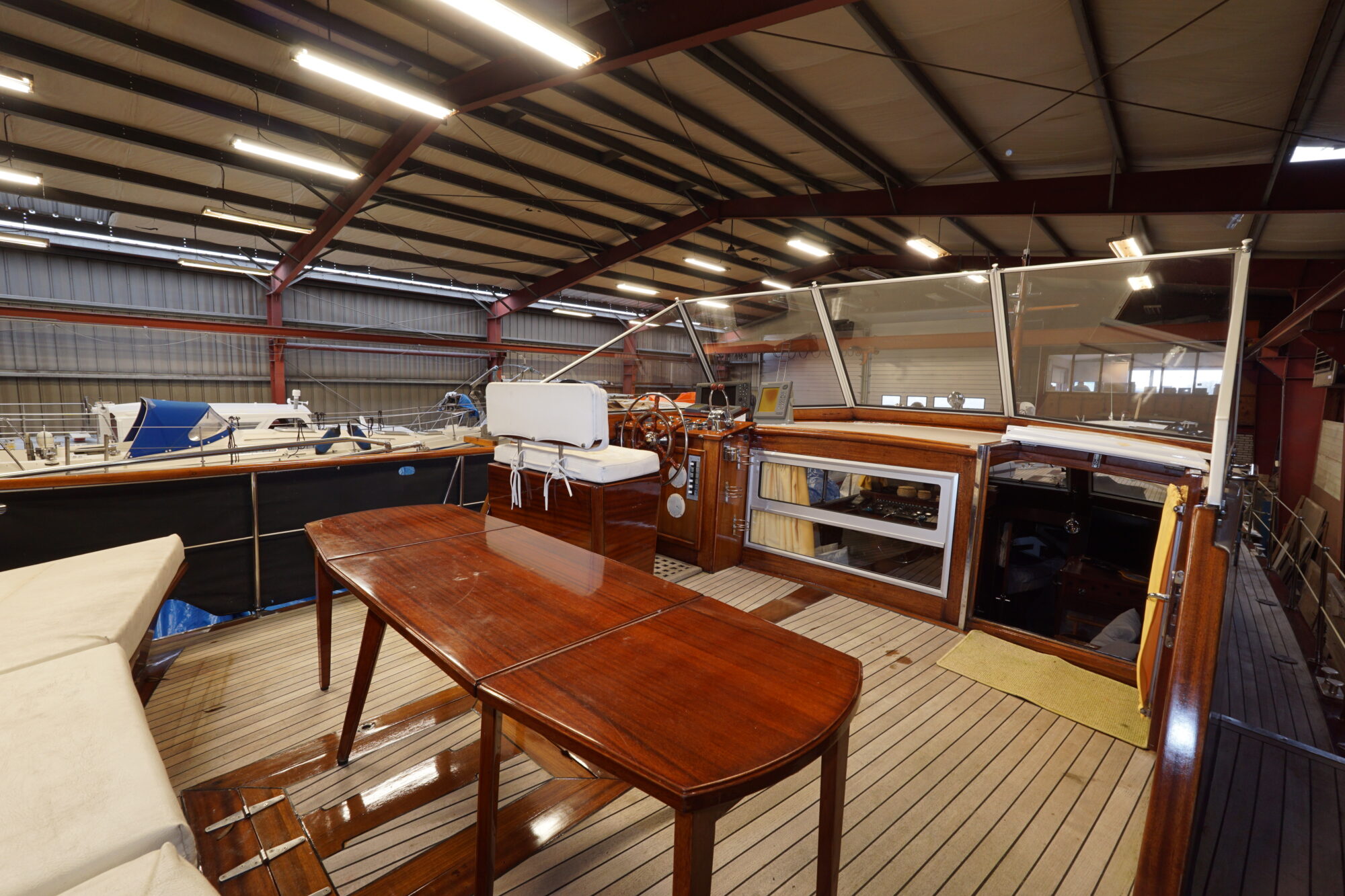 foto: 37 Lowland Lowland Rondspant Kruiser 13.00 AK Cabrio