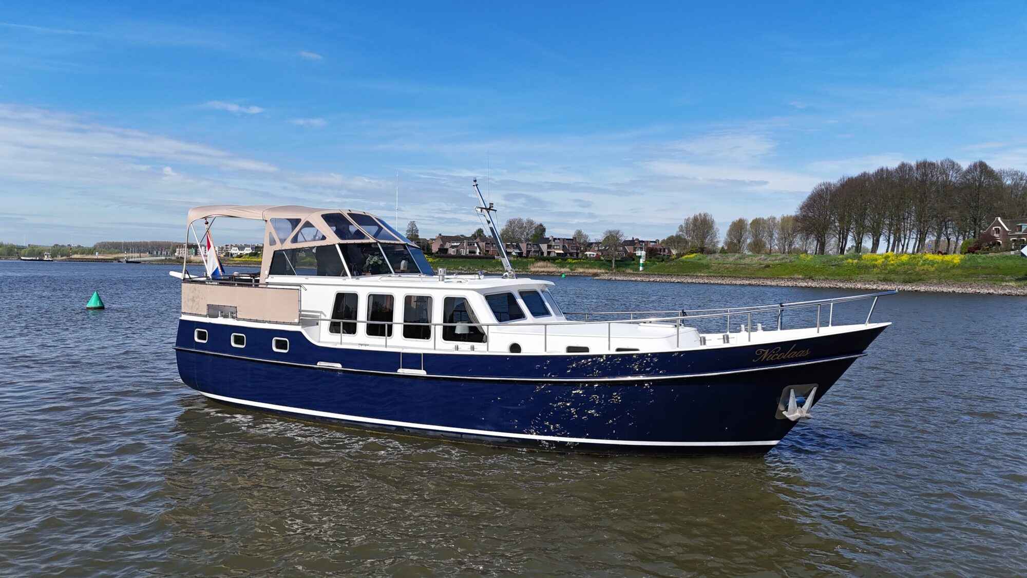 foto: 43 Flevo Flevo Spiegelkotter 12.50 AK Cabrio