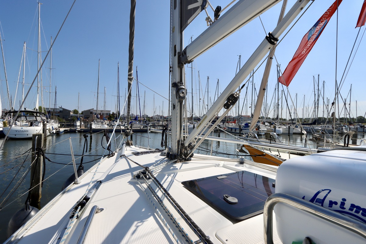 foto: 26 Bavaria 33 Cruiser