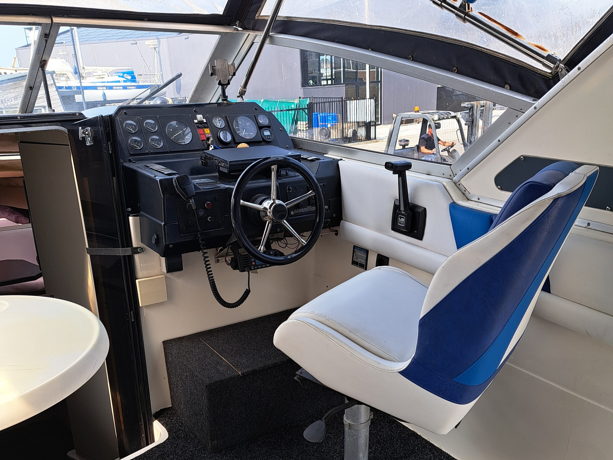 foto: 6 Bayliner 2855