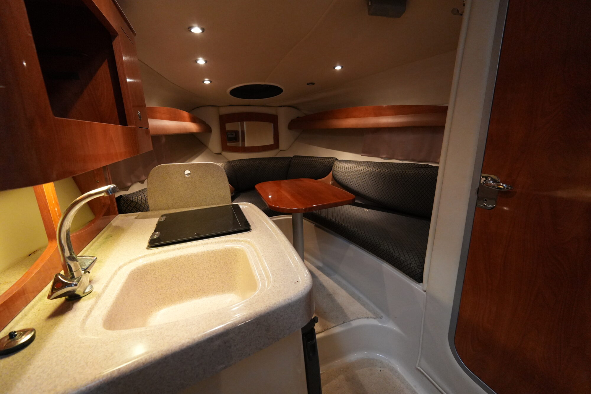 foto: 24 Four Winns Four Winns 258 Vista