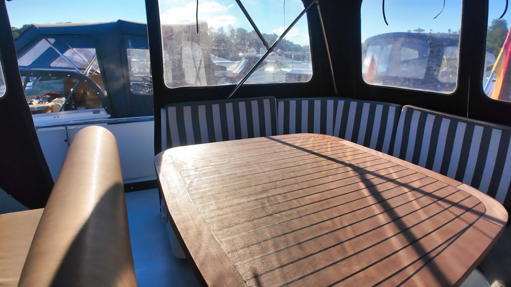 foto: 32 Aventura Aventura 43 AK Cabrio