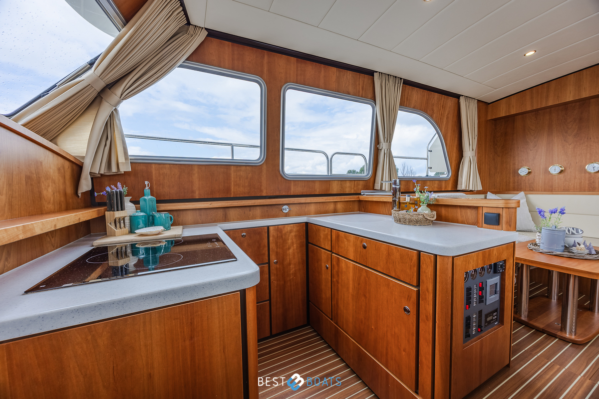 foto: 25 Linssen Grand Sturdy 40.9 AC