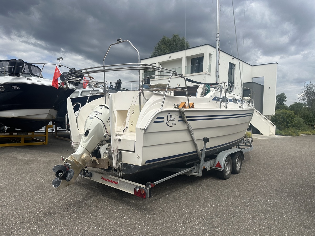 foto: 7 Odin  Nova 820