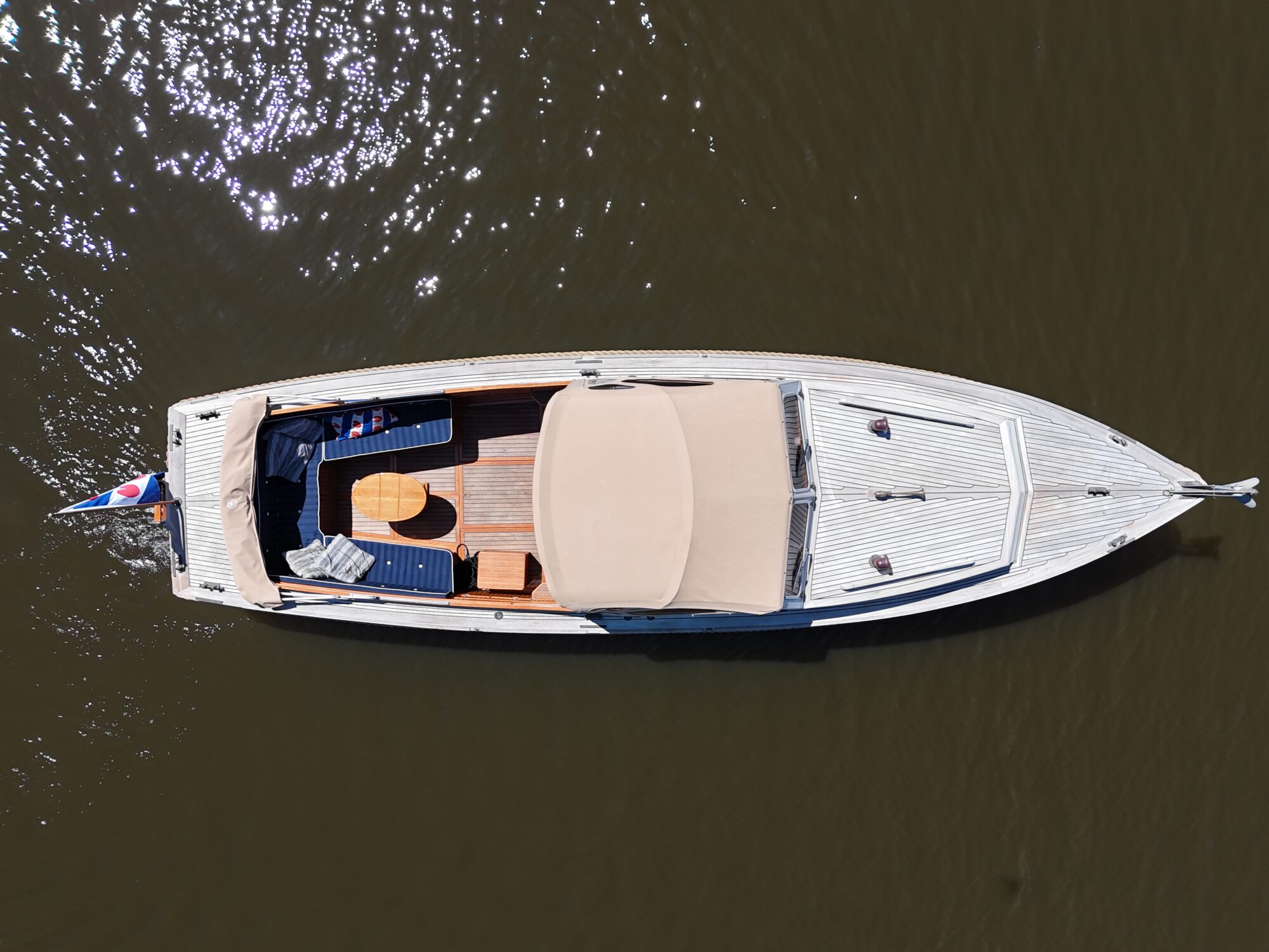 foto: 17 Antaris Antaris Windscheer 9.60 OK