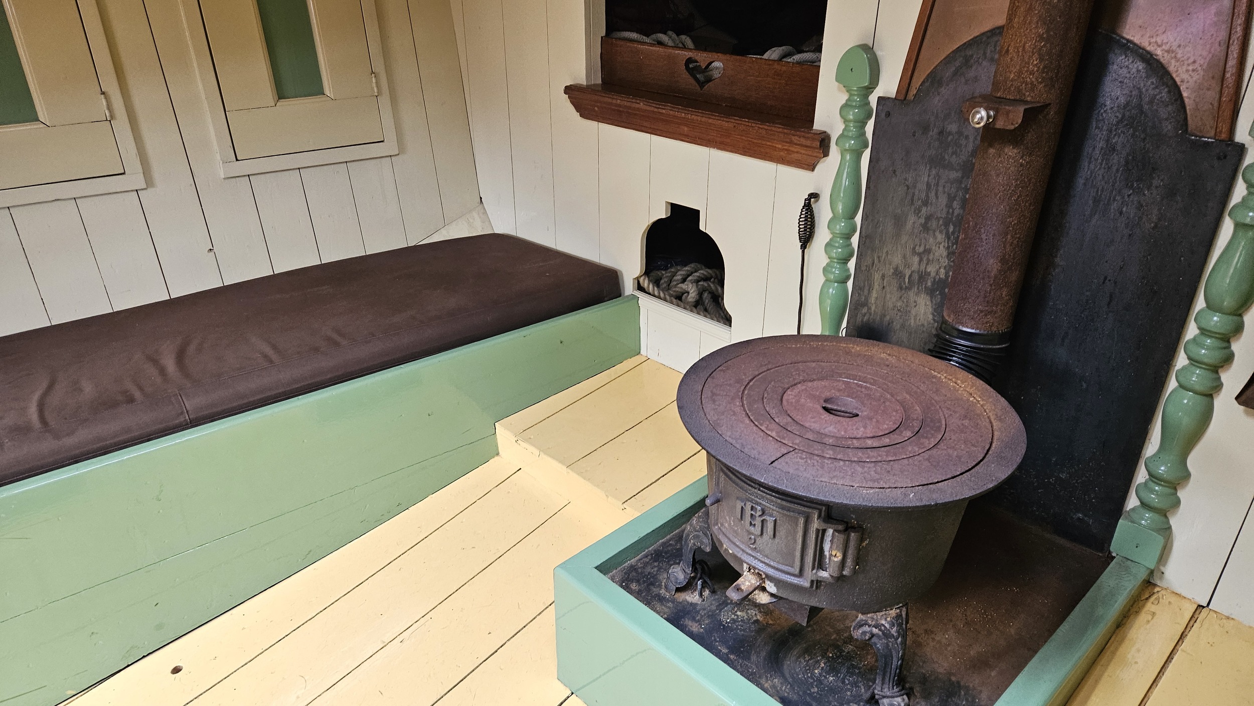 foto: 5 Zeeschouw Visserman