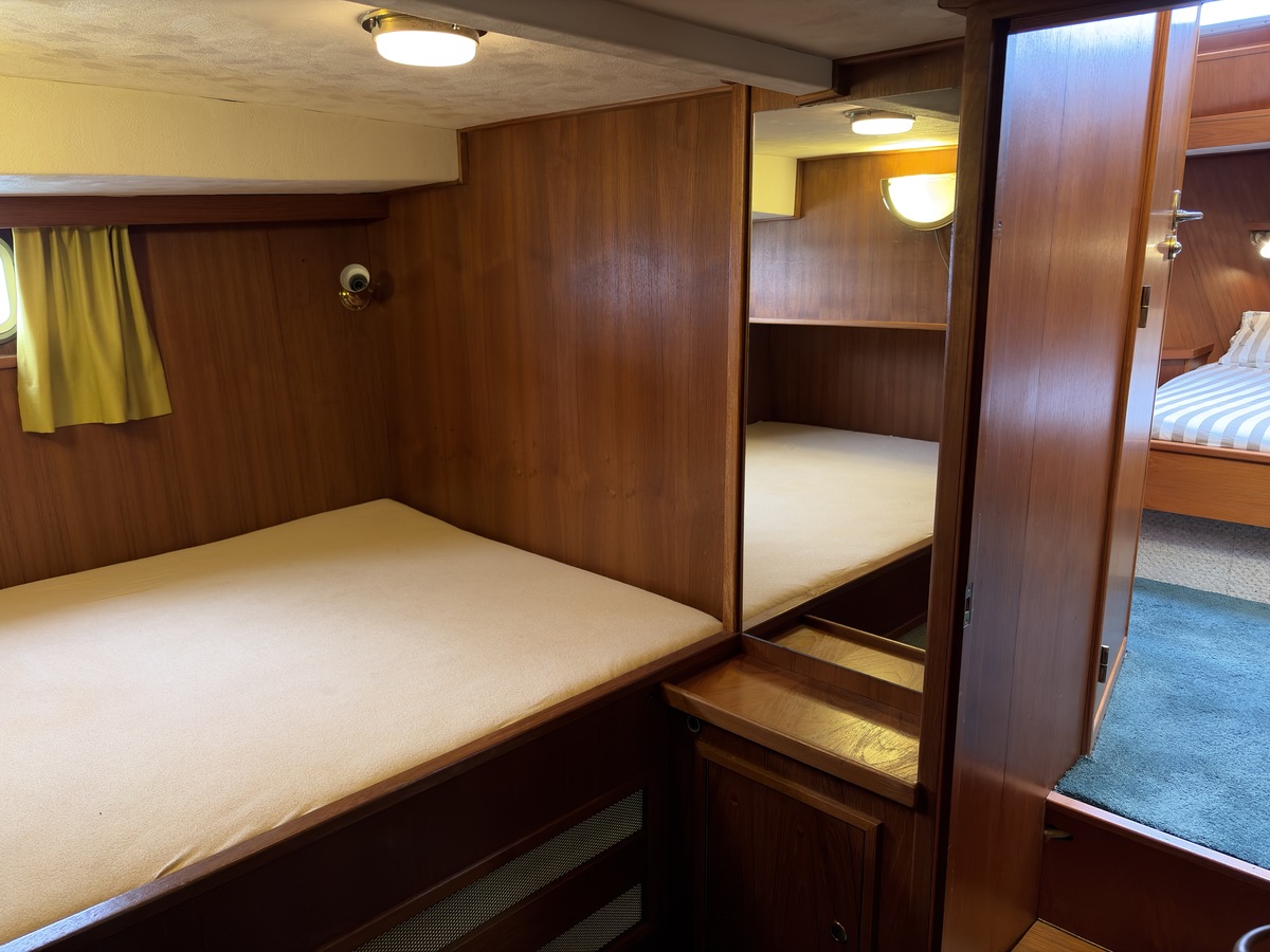 foto: 9 Alm Trawler 1200 AD