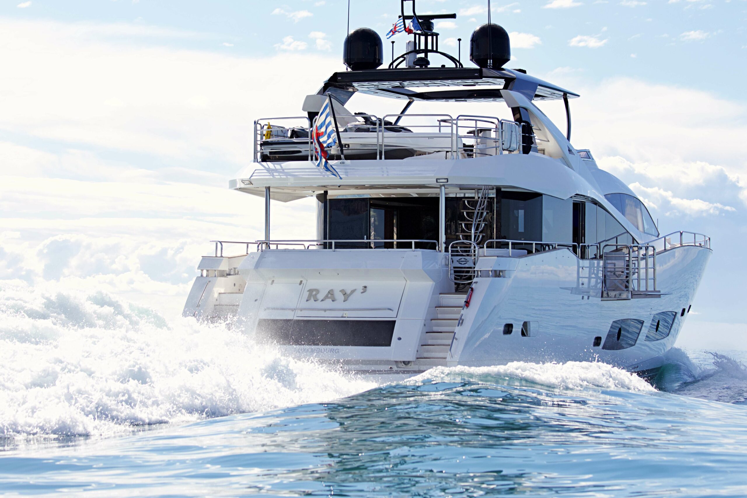 foto: 18 Sunseeker 28 # Ray