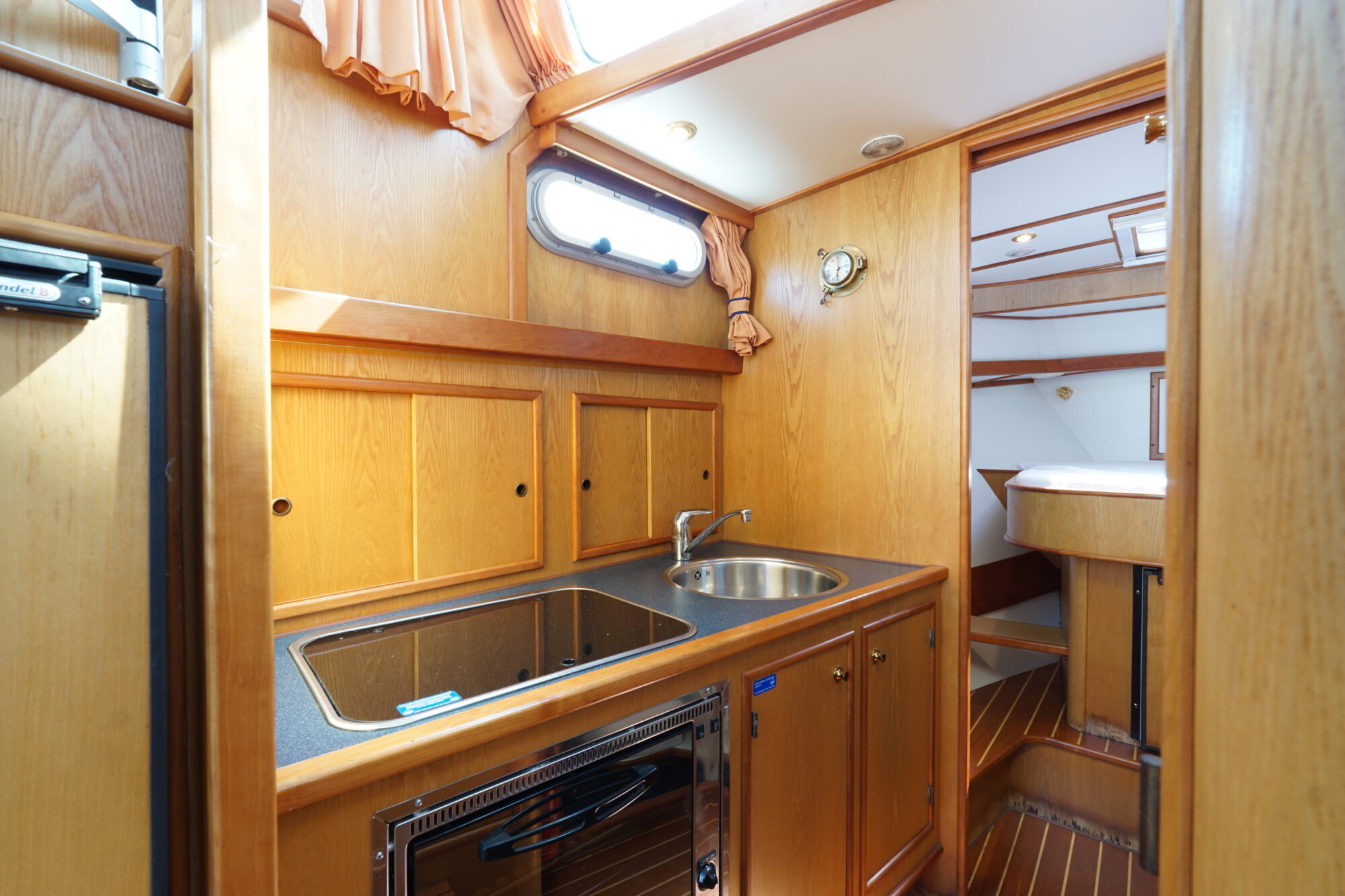 foto: 31 Mooie Nel Mooie Nel 9.50 OK