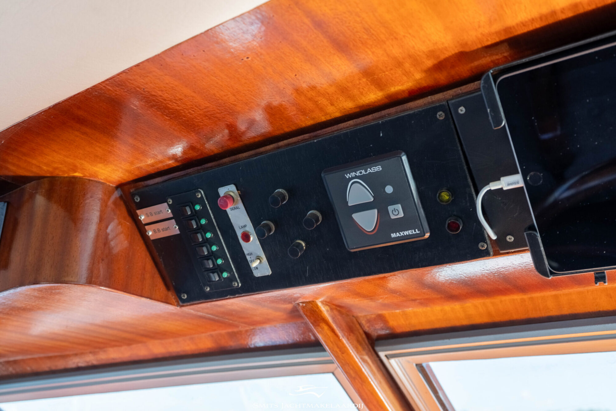 foto: 32 Van der Valk Valk Vitesse 54 Stabilizers