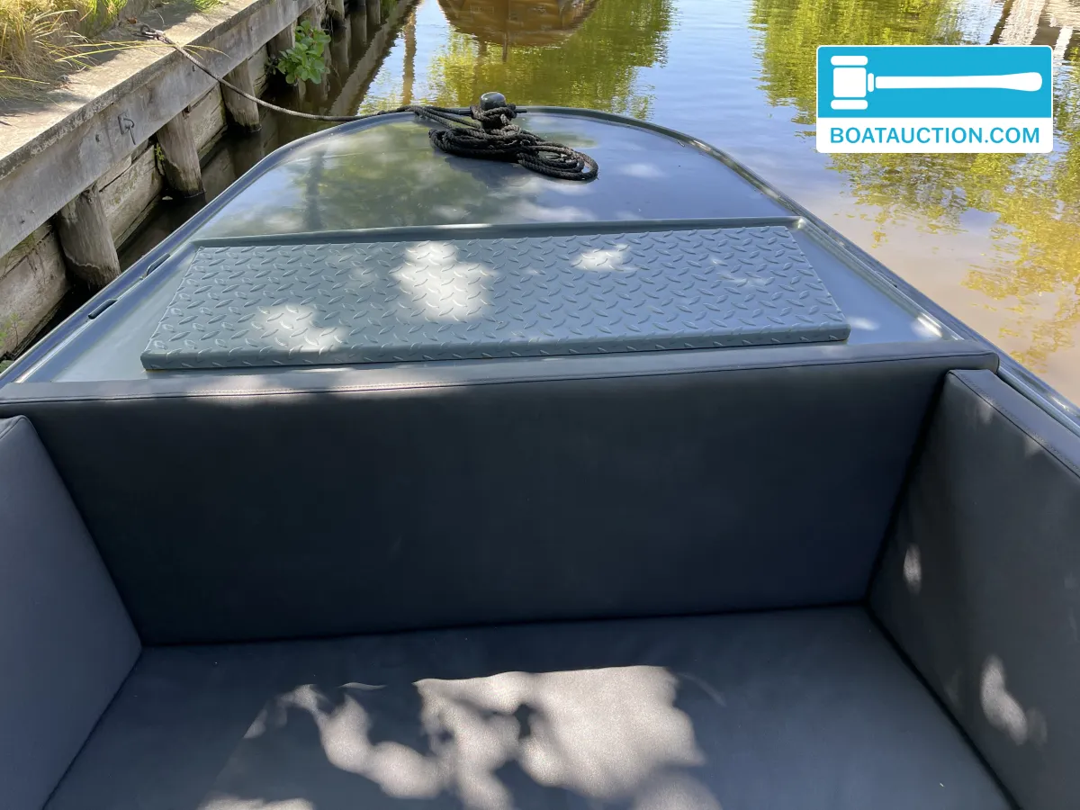 foto: 7 Motorsloep 875