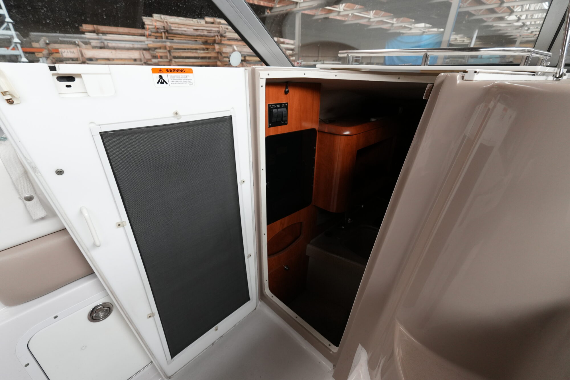 foto: 16 Four Winns Four Winns 258 Vista