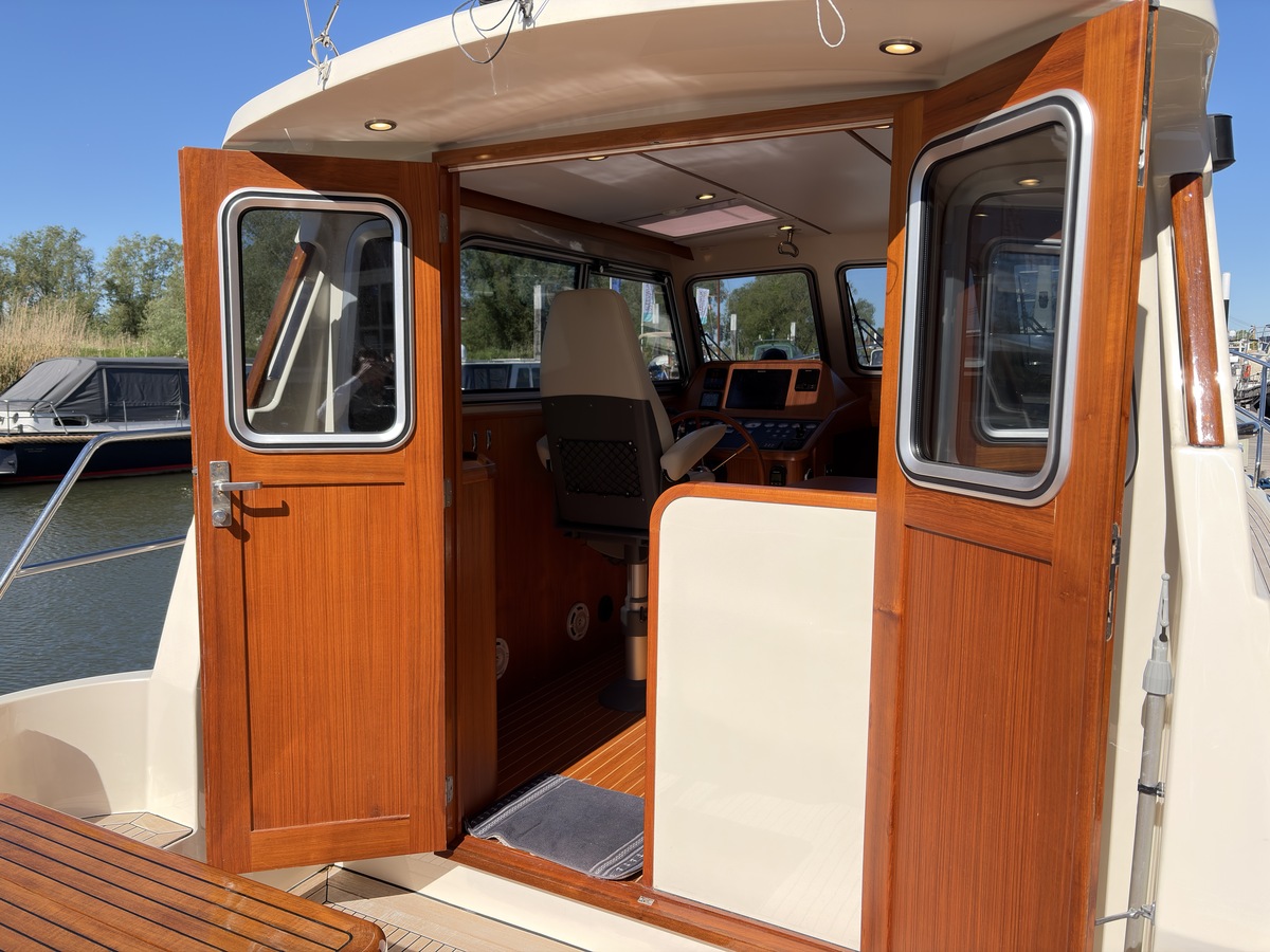 foto: 23 North-Line 37 Wheelhouse