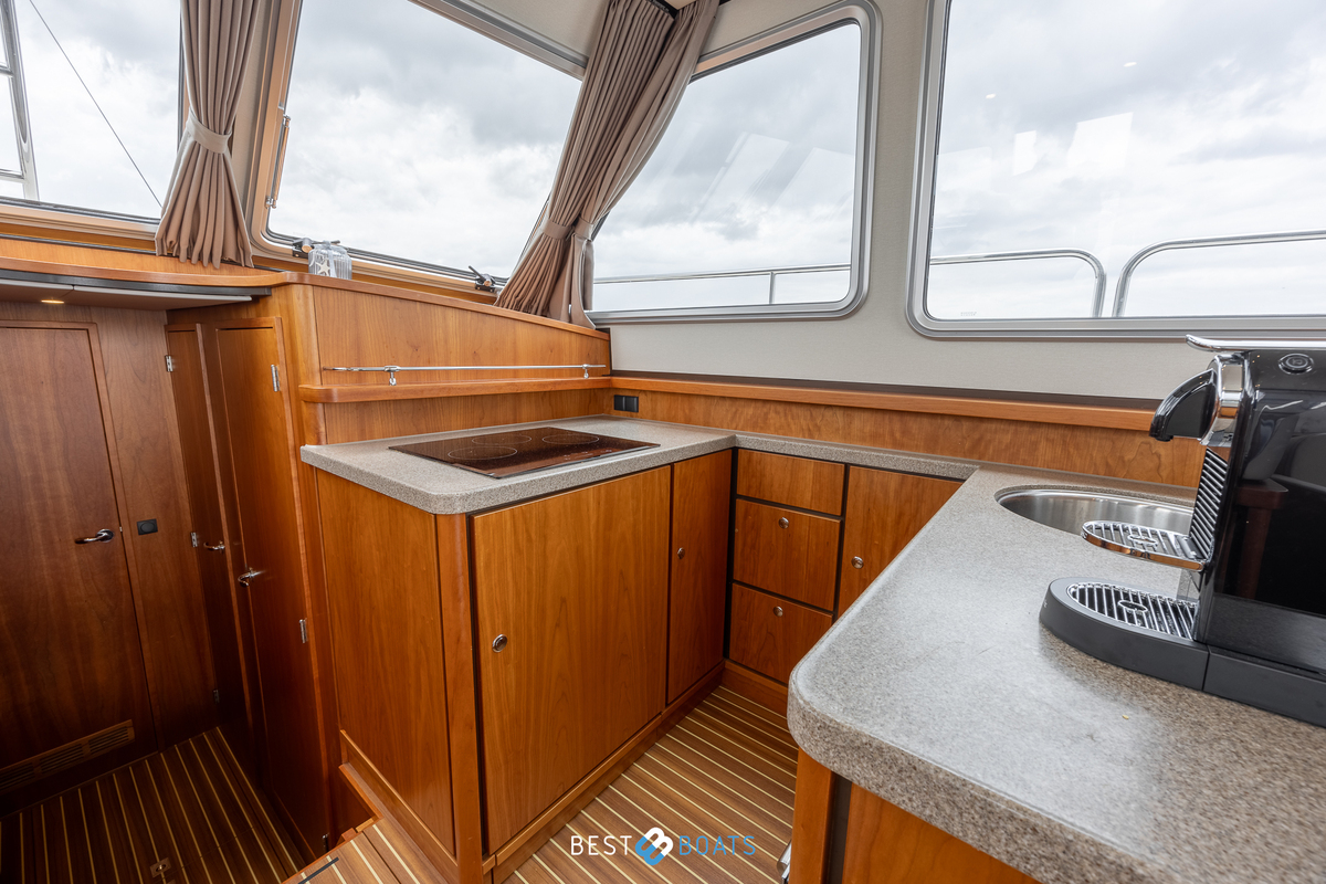 foto: 13 Linssen Grand Sturdy 410 Sedan