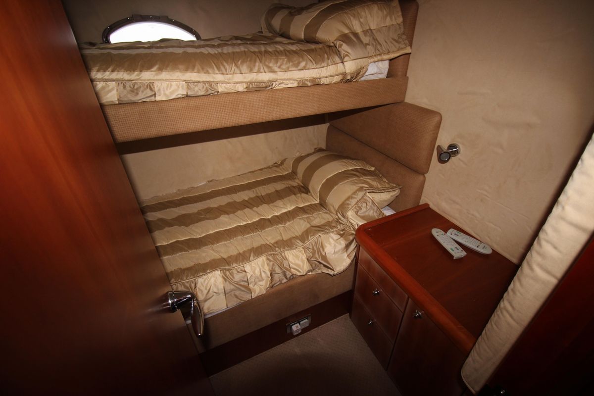 foto: 9 Sunseeker Manhatten 50