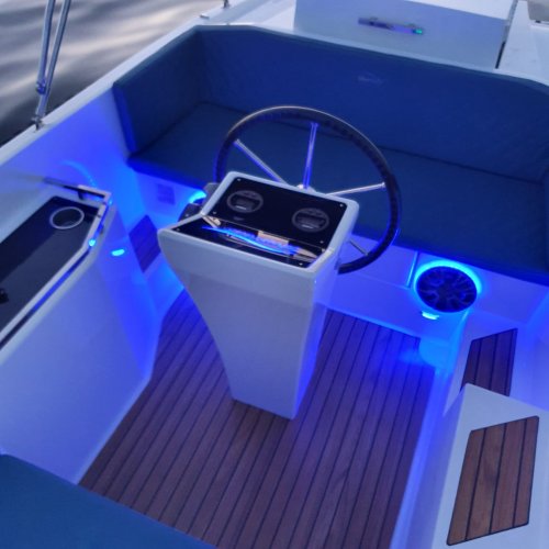 foto: 4 SILVERYACHT 655 Tender