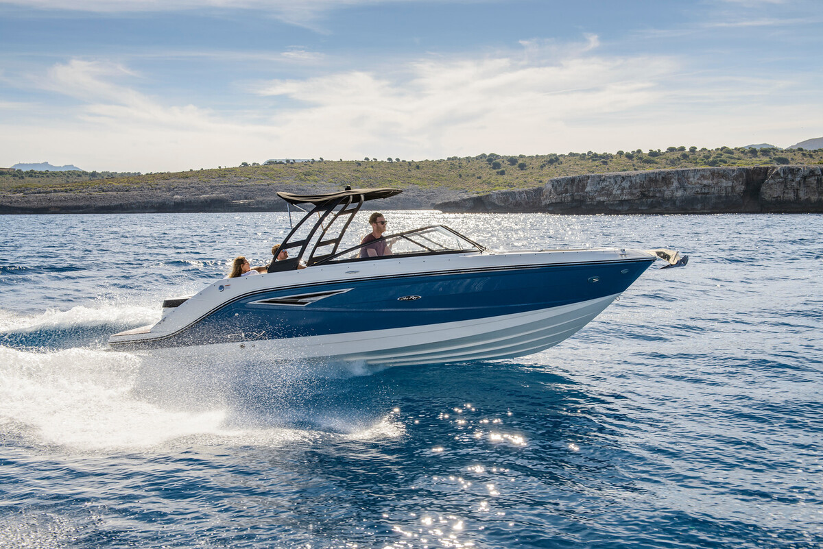 Sea Ray SLX 250