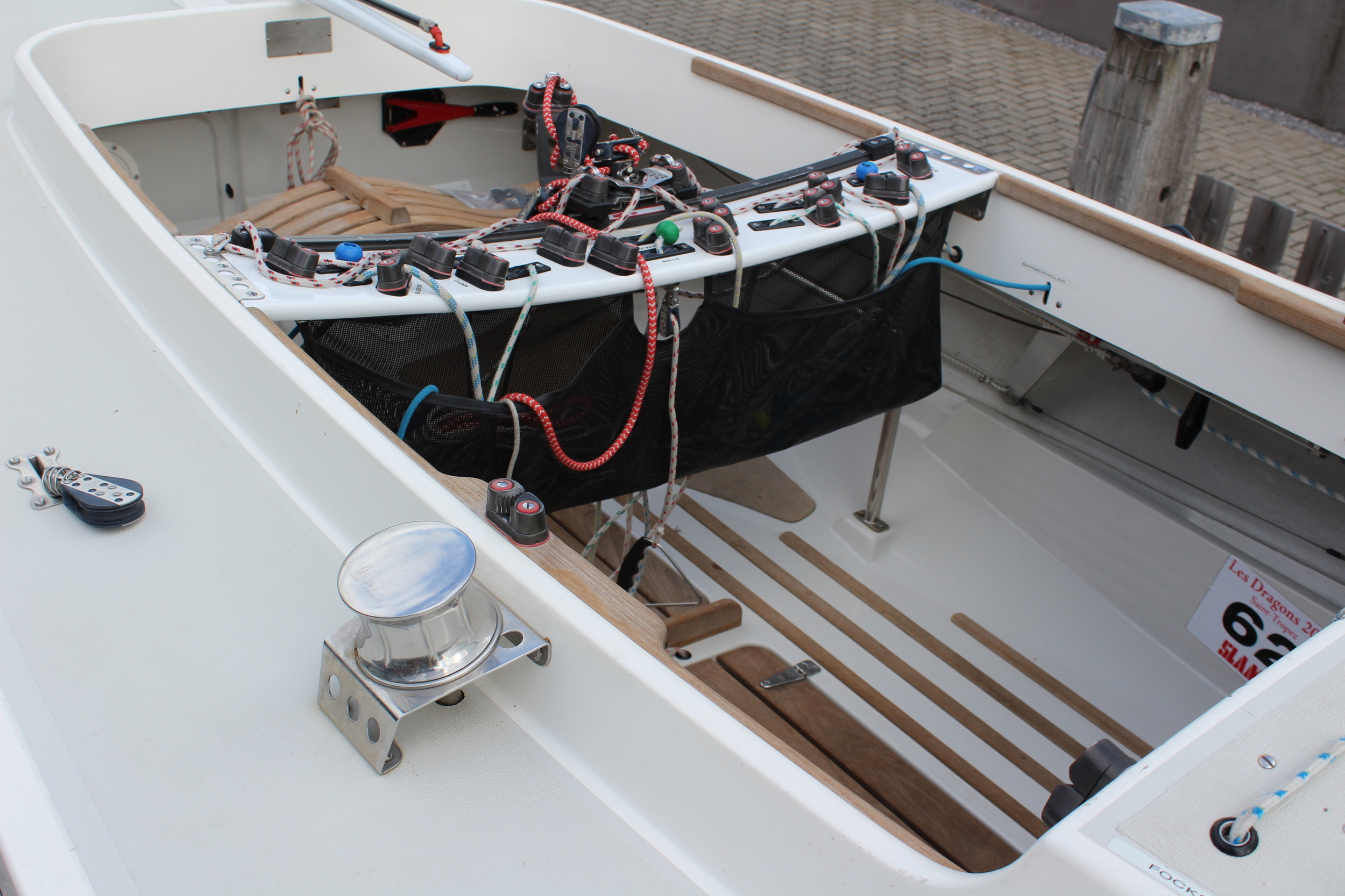 foto: 11 Draak 870