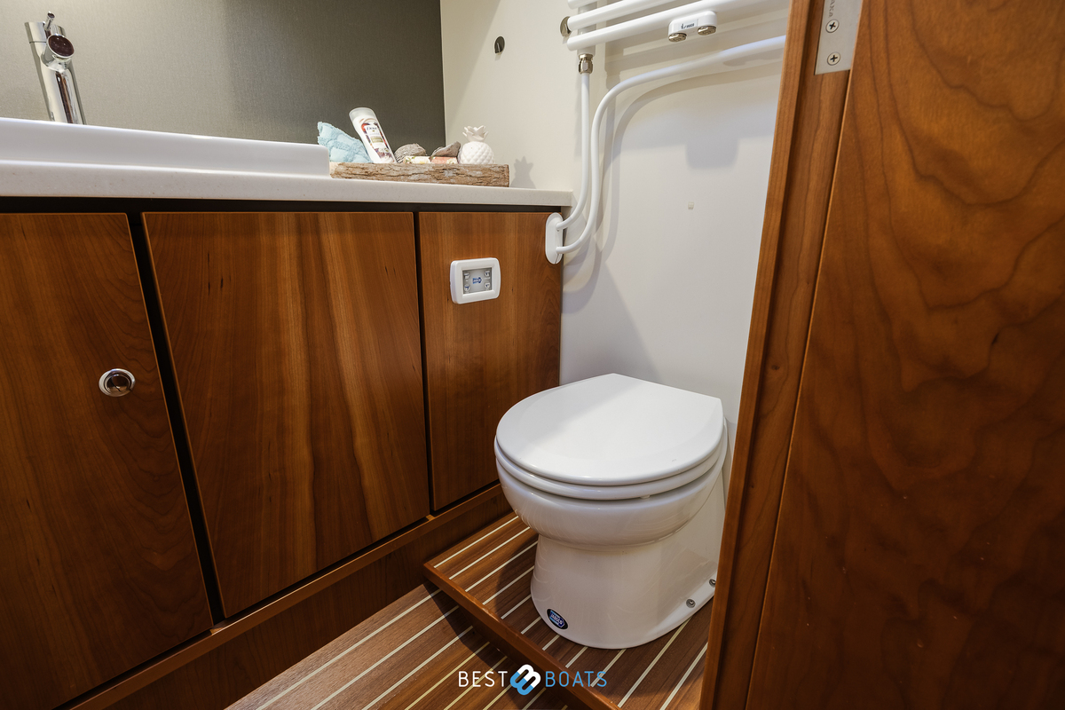 foto: 18 Linssen Grand Sturdy 470 Wheelhouse