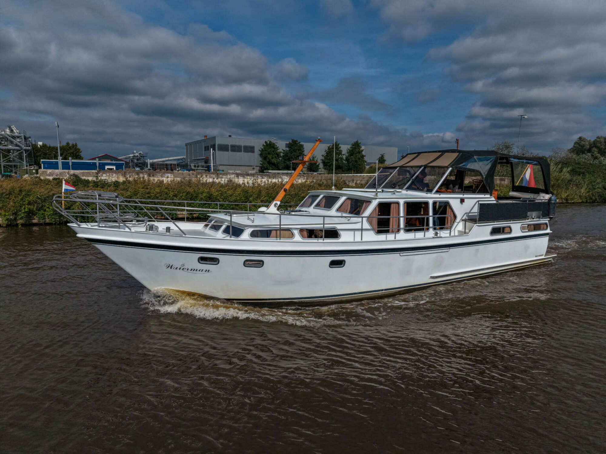 foto: 27 Valkkruiser Valkkruiser Waterman 13.50 AK